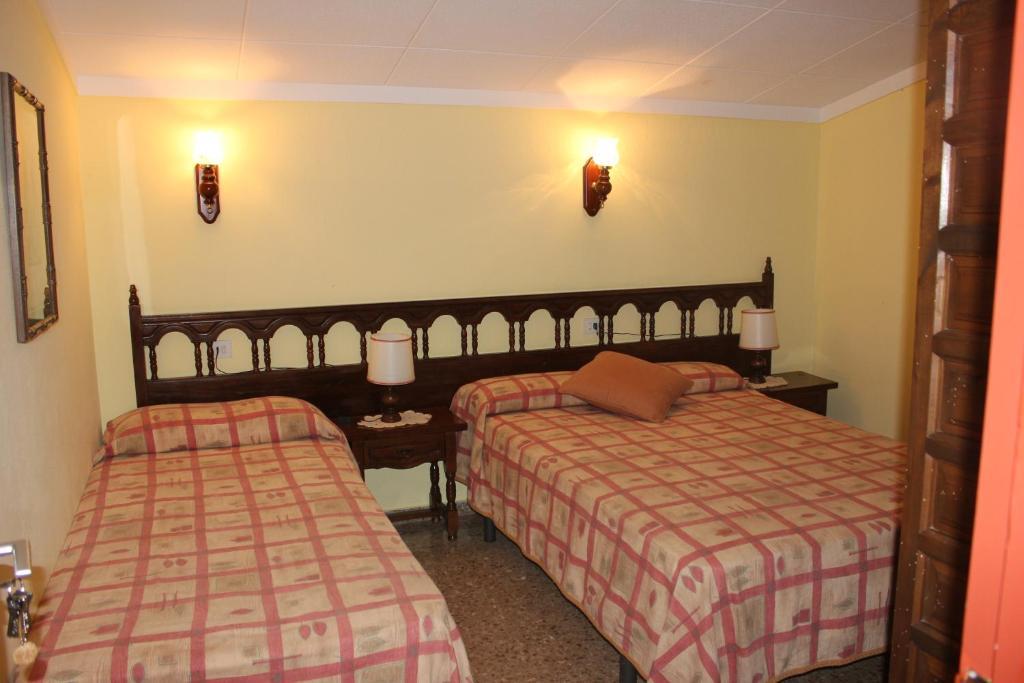 Can Carreras Albanya Room photo
